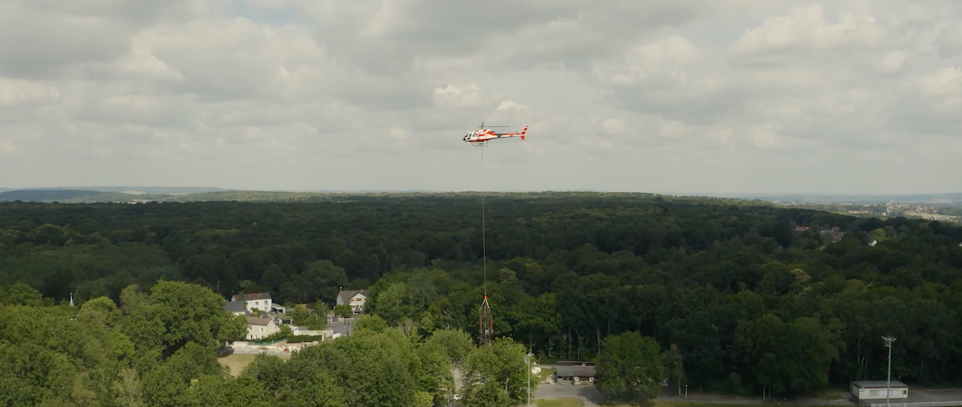 Montage de pylône en Ecureuil pour Free Mobile - Triel-sur-Seine (78) - Juin 2020