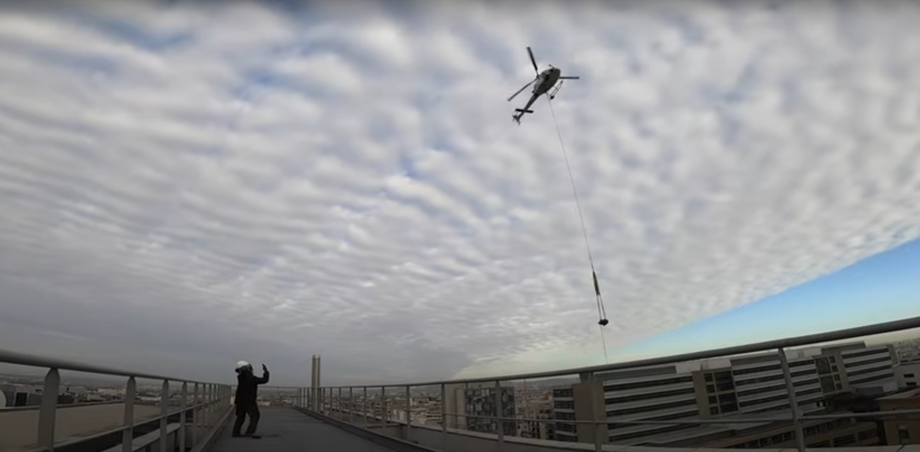 Héliportage / hélitreuillage SAF zone urbaine La Défense 92